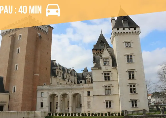 Du Chamois Roux, Dans De Tourisme 3 Etoiles * 卢德